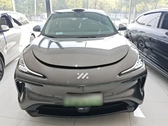 IM Motors LS6 — Фото автомобиля 2
