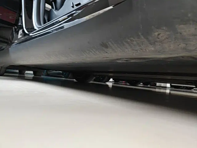 Tesla Model Y — Фото автомобиля 20