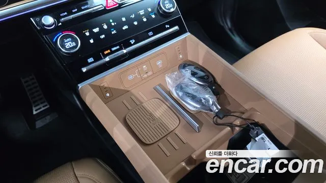 Hyundai Santa Fe — Фото автомобиля 12