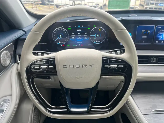 Chery Tiggo 8 PRO EV — Фото автомобиля 11