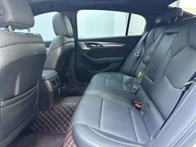 Cadillac CT5 — Фото автомобиля 8