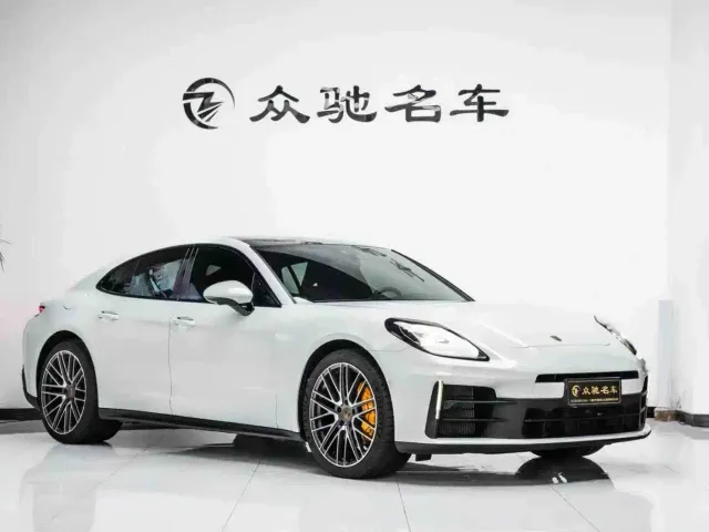 Porsche Panamera — Фото автомобиля 3