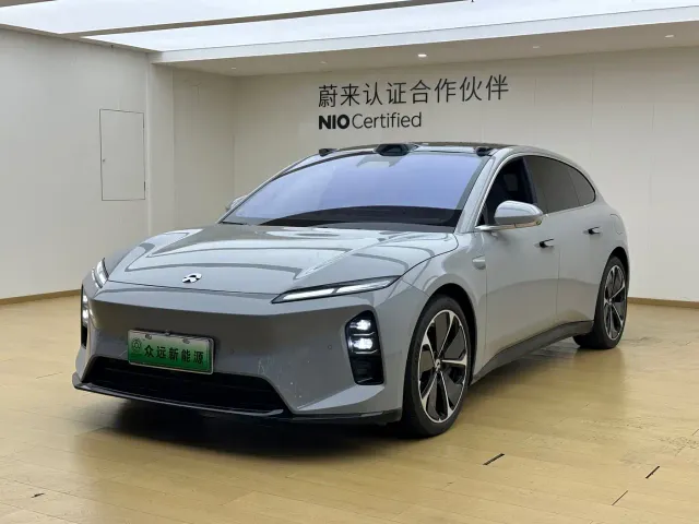 Фотография автомобиля — Nio ET5 Touring