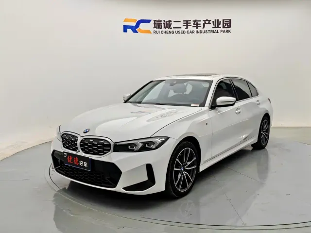 Фотография автомобиля — BMW 3 Series