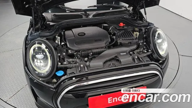 Mini Cooper Cooper 5 дверей Classic Plus — Фото автомобиля 6