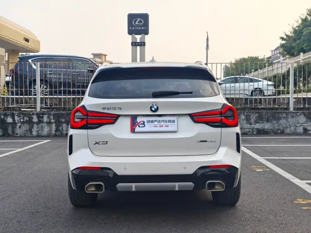 BMW X3 — Фото автомобиля 5