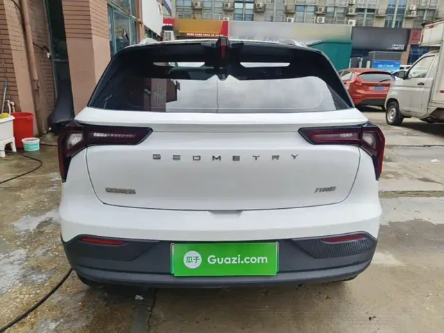 Geely Geometry E Firefly — Фото автомобиля 5