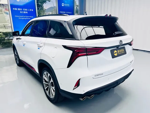 Changan CS75 Plus — Фото автомобиля 8