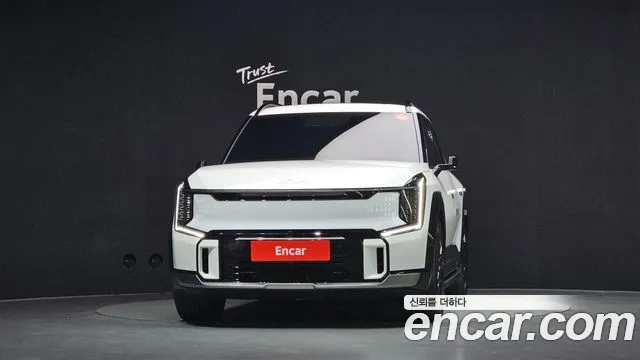 Kia EV9 — Фото автомобиля 3