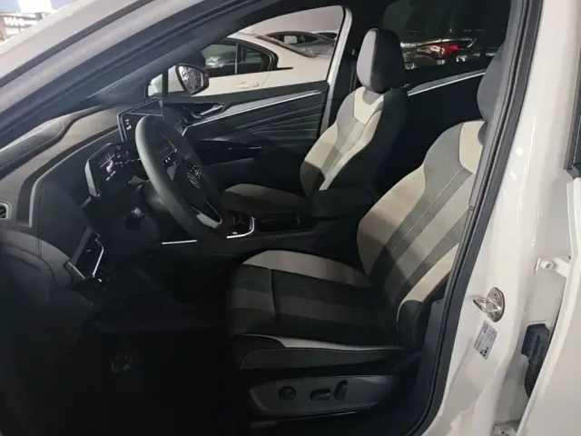 Volkswagen ID.4 Crozz — Фото автомобиля 14