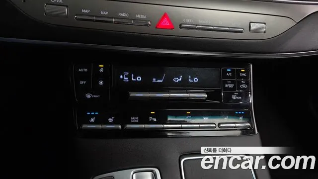 Hyundai Grandeur Exclusive — Фото автомобиля 16