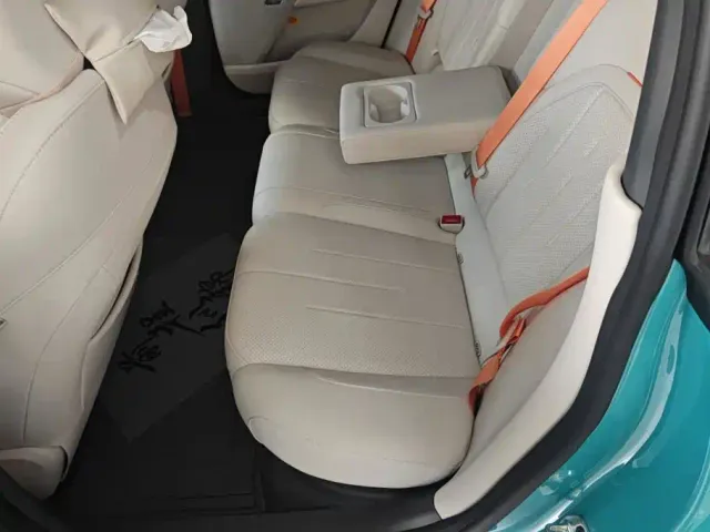 Dongfeng eπ 007 — Фото автомобиля 11