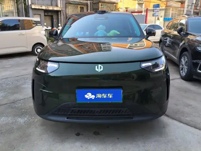 Leapmotor A10 — Фото автомобиля 2