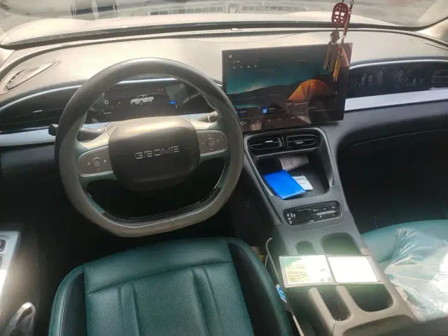 Geely Starry Wish — Фото автомобиля 12