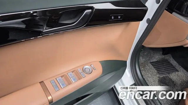 Hyundai Grandeur — Фото автомобиля 24