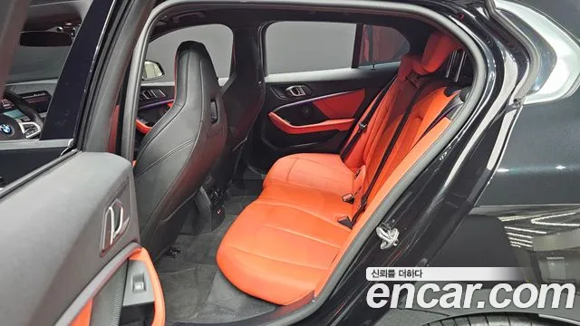 BMW 1 Series F40 — Фото автомобиля 12