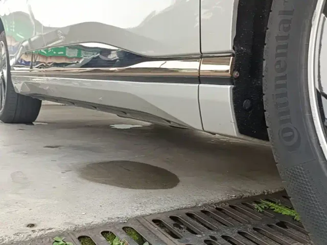 Dongfeng Yipai eπ008 2024 210Max Range Extender 6-Seater — Фото автомобиля 20