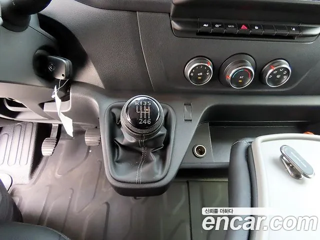 Renault-KoreaSamsung Master Master 2.3 Фургон L — Фото автомобиля 10