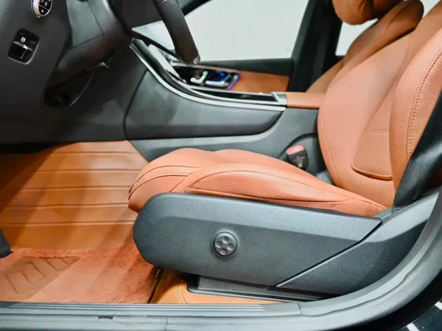 Mercedes-Benz GLC-Class — Фото автомобиля 15