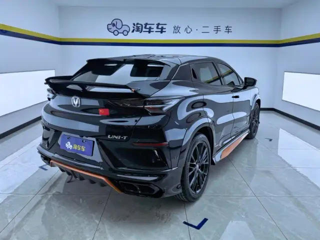 Changan UNI-T — Фото автомобиля 3