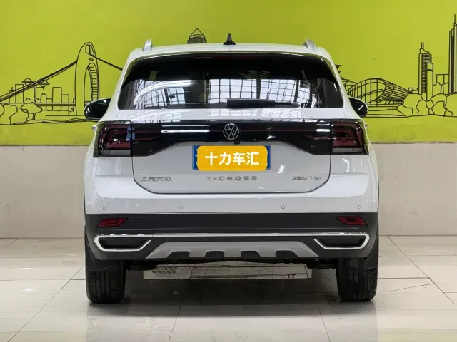 Volkswagen T-Cross — Фото автомобиля 4