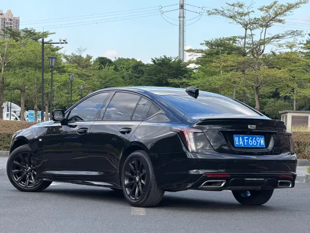 Cadillac CT5 — Фото автомобиля 6