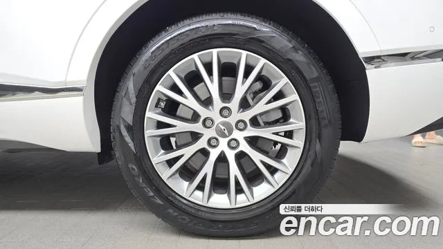 Genesis GV80 2.5T Бензин 2WD — Фото автомобиля 19