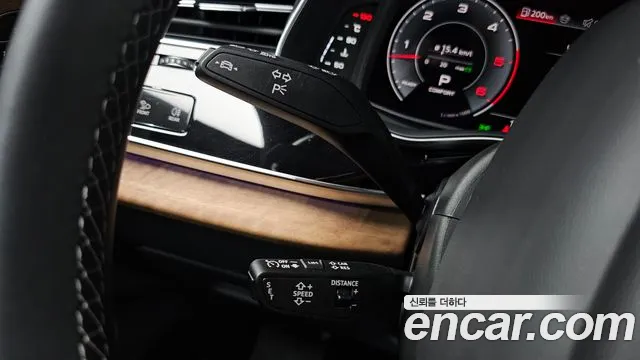 Audi Q7 — Фото автомобиля 26