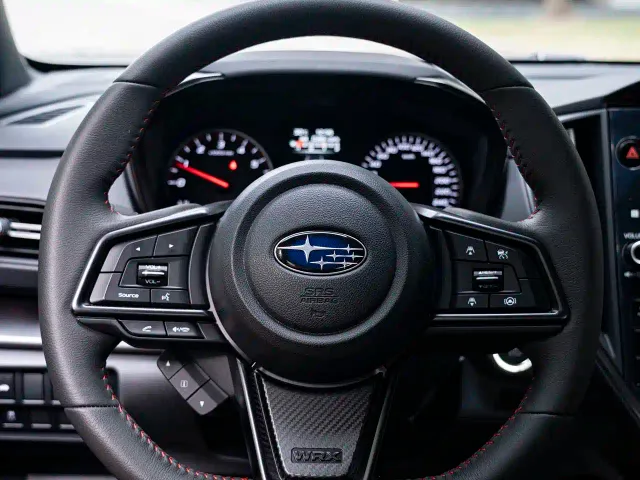 Subaru WRX — Фото автомобиля 11
