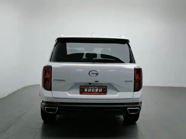 GAC Trumpchi GS8 — Фото автомобиля 4