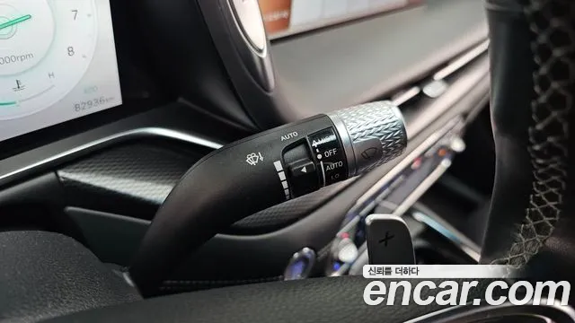 Genesis G90 Бензин 3.5 турбо AWD — Фото автомобиля 26