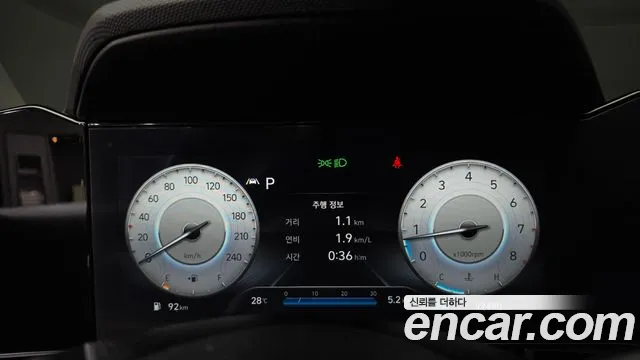 Hyundai AVANTE Avante (CN7) — Фото автомобиля 8
