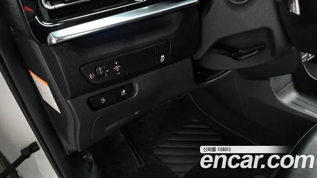 Kia Niro — Фото автомобиля 20