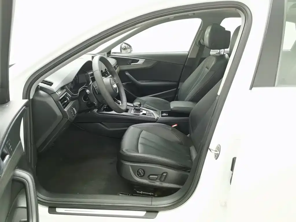 Audi Audi A4L 2022 40 TFSI Luxury Elegance — Фото автомобиля 10