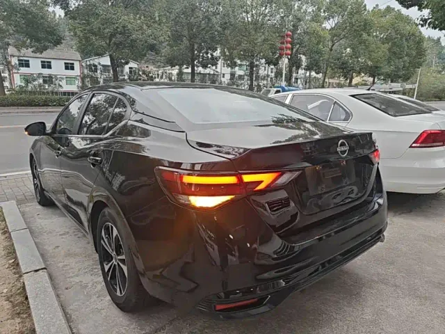 Nissan Sylphy — Фото автомобиля 4