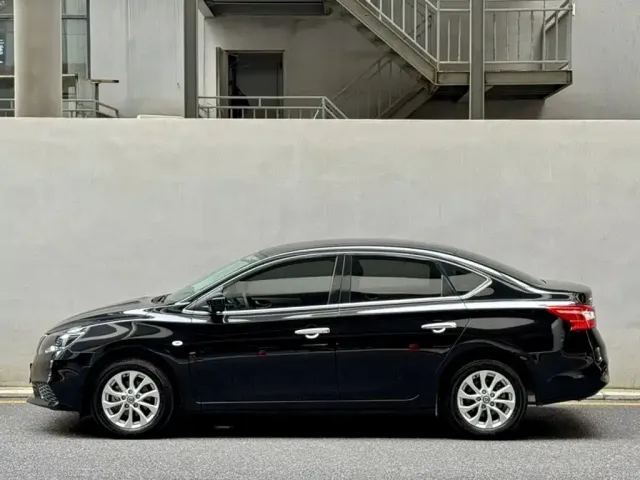 Nissan Sylphy — Фото автомобиля 4