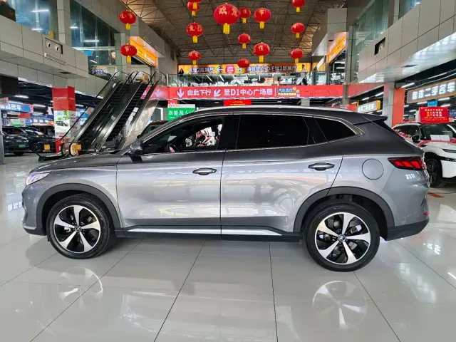 BYD Song PLUS — Фото автомобиля 22