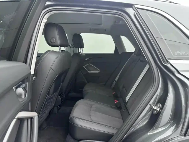 Audi Q3 — Фото автомобиля 13