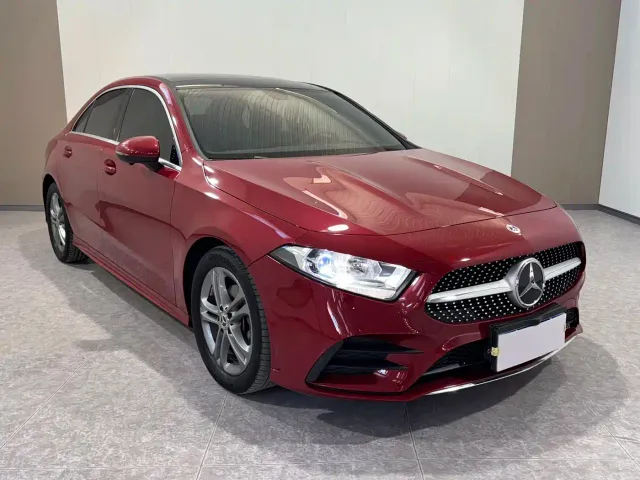 Mercedes-Benz A-Class — Фото автомобиля 2