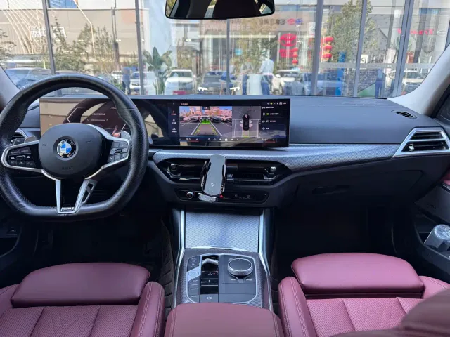 BMW 3 Series — Фото автомобиля 8