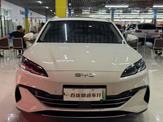 BYD Seal 06 DM-i Touring — Фото автомобиля 2