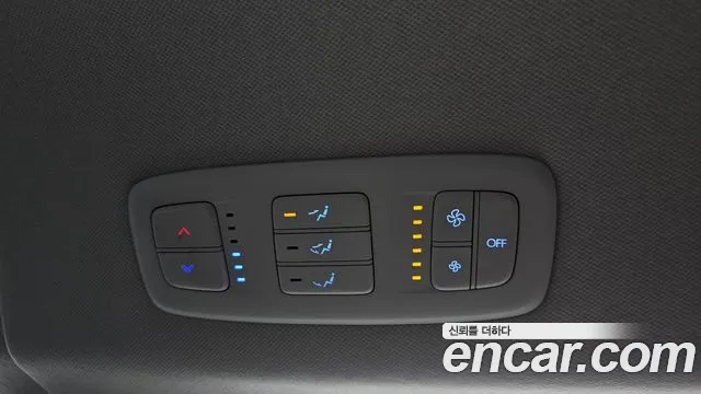 Hyundai Staria Staria L3.5 Инвалидная коляска Подъёмник/Slope — Фото автомобиля 29