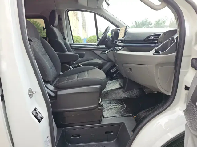 Maxus Xintu V70 — Фото автомобиля 8
