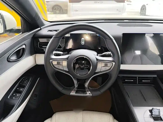 BYD Seal 06 — Фото автомобиля 10