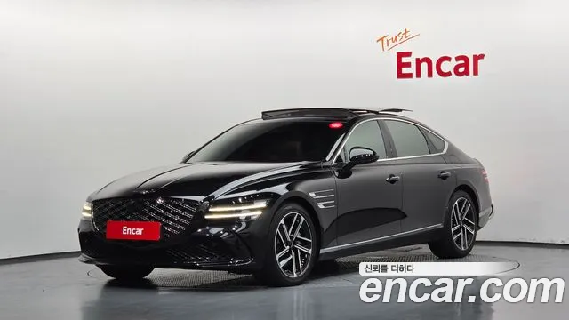 Фотография автомобиля — Genesis G80 RG3