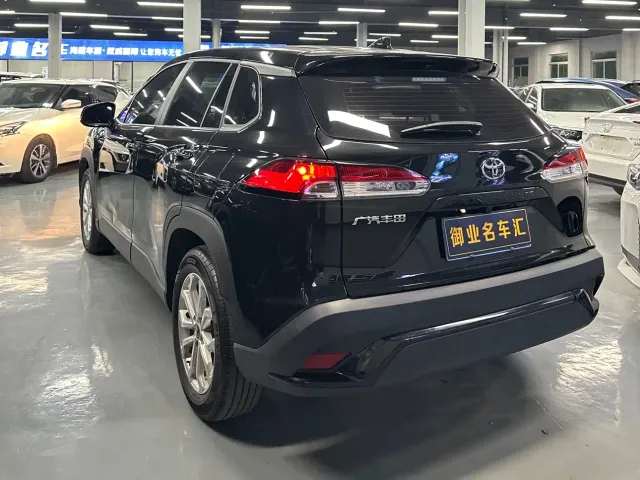 Toyota Frontlander — Фото автомобиля 7