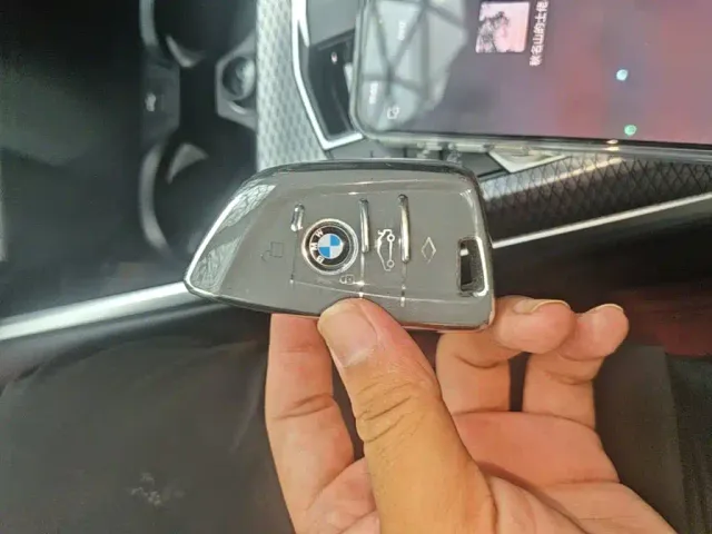 BMW 3 Series — Фото автомобиля 16