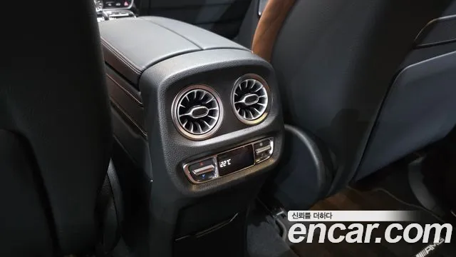 Mercedes-Benz G-Class — Фото автомобиля 29