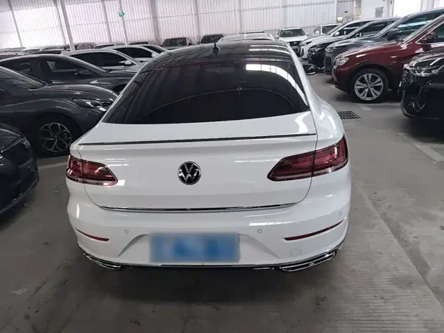 Volkswagen CC — Фото автомобиля 5