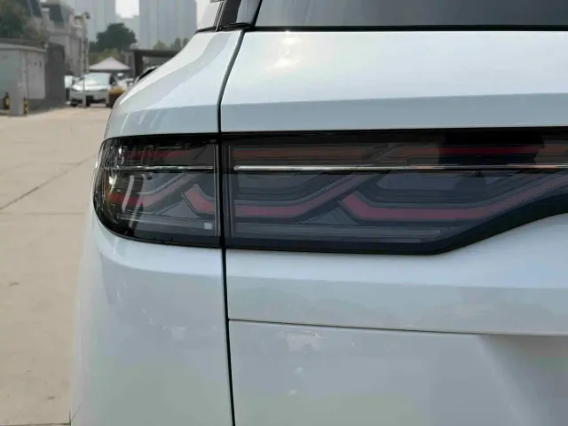 BYD Song L DM-i — Фото автомобиля 15